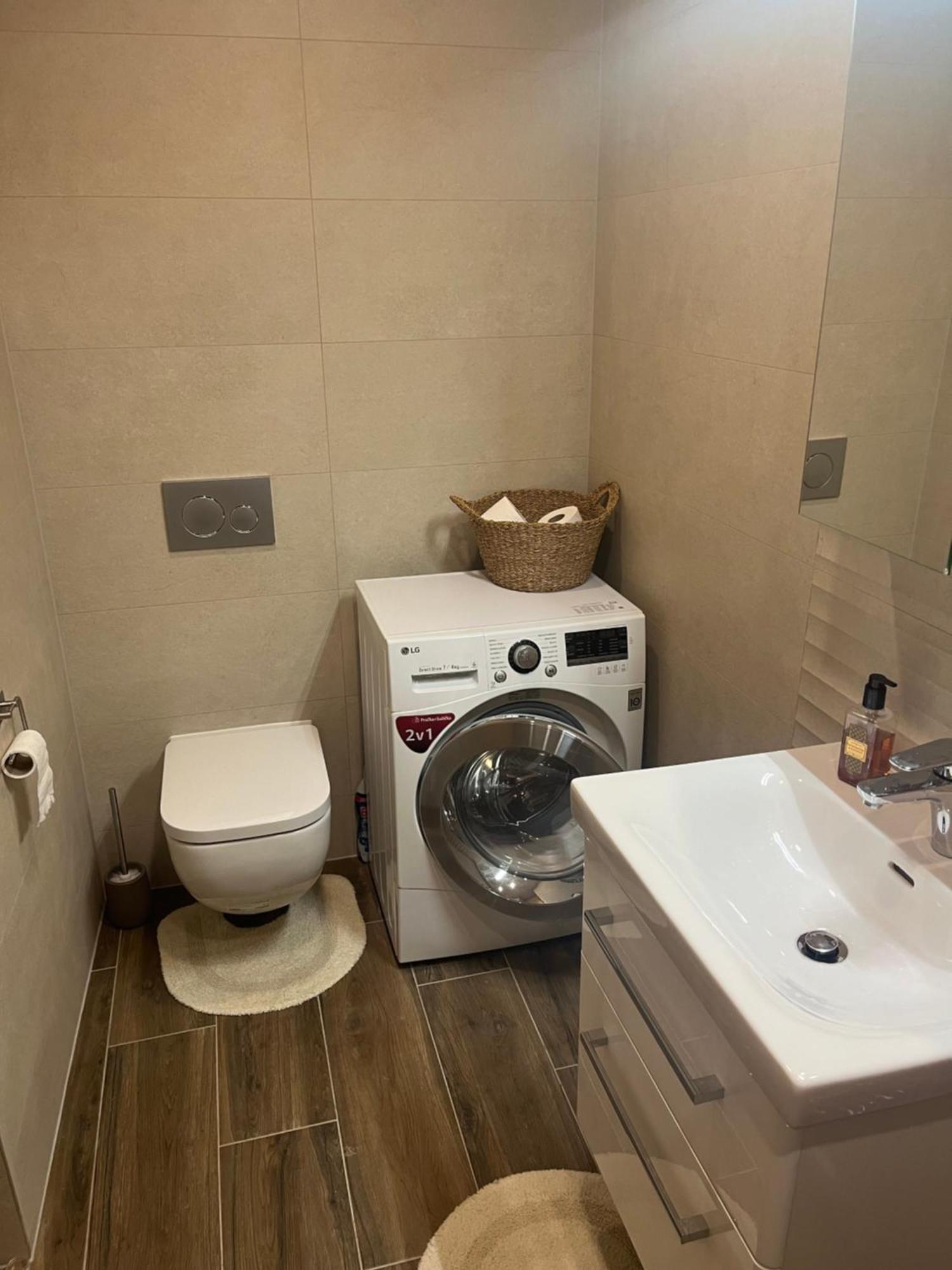 Apartman Hruska Černý Dŭl Exterior foto