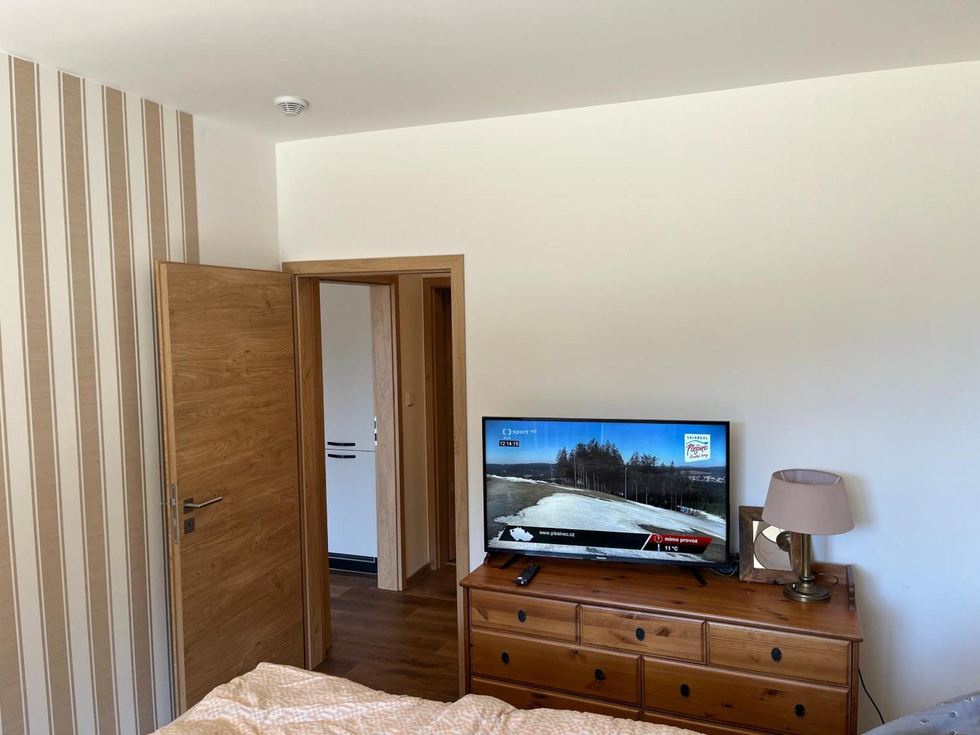 Apartman Hruska Černý Dŭl Exterior foto